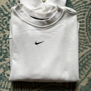 Nike lightweight crewneck